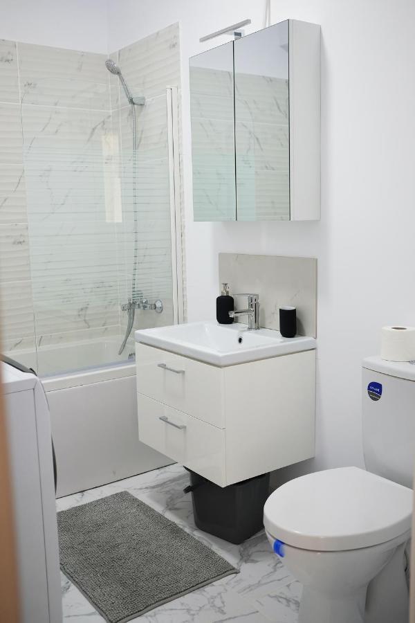 Apartamento White Flat Bucarest Exterior foto